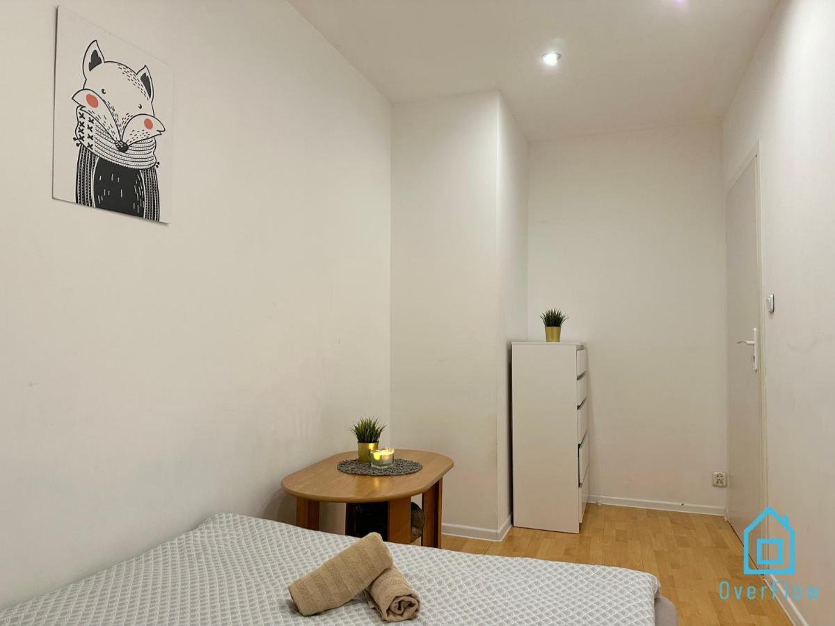 Square Room - 20 Minutes To Gdansk Old Town & Seaside Eksteriør bilde